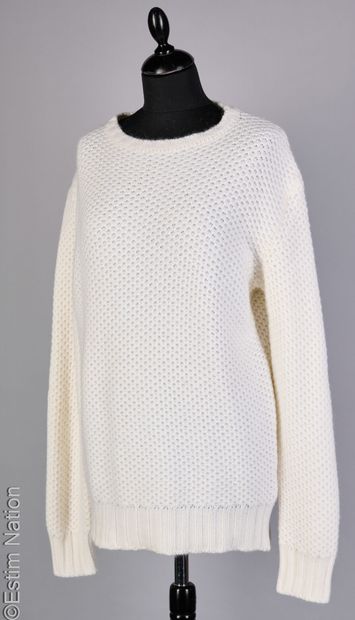CLAUDIE PIERLOT
White angora knit SWEATER...