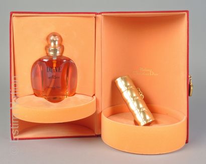 FLACON DE PARFUM - CHRISTIAN DIOR
CHRISTIAN...