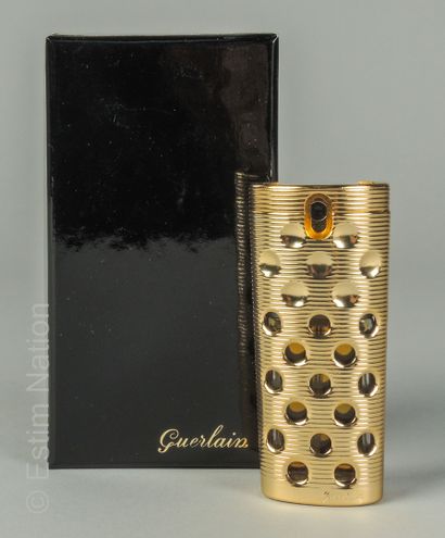FLACONS DE PARFUM - GUERLAIN
GUERLAIN PARIS
Vaporisateur...
