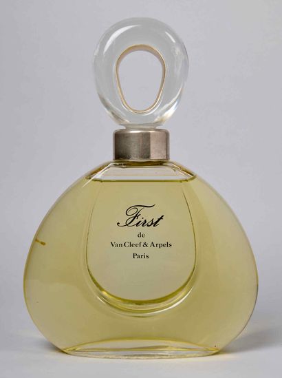 VAN CLEEF & ARPELS
VAN CLEEF & ARPELS

