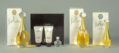 FLACONS DE PARFUM - DIOR
DIOR

Réunion de...