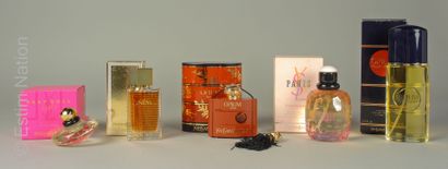FLACONS DE PARFUM - YVES SAINT LAURENT
YVES...