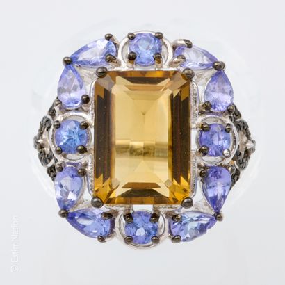 BAGUE CITRINE ET TANZANITES 
Bague en argent...