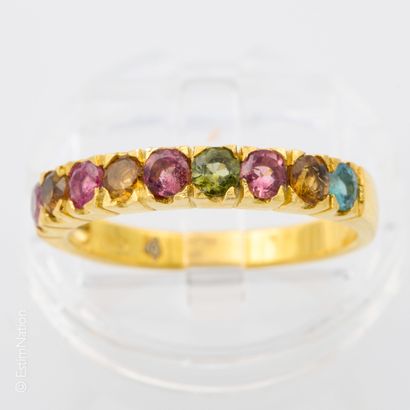 BAGUE TOURMALINES 
Bague en argent doré 925/°°rehaussée...