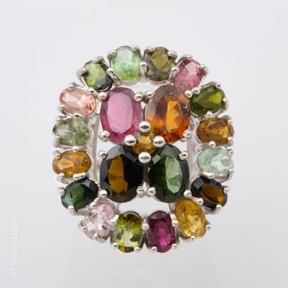 BAGUE TOURMALINES
Bague en argent 925/°°,...