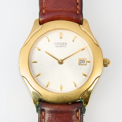 CITIZEN 

Bracelet montre de femme en acier...