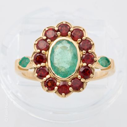 BAGUE DITE POMPADOUR 
Bague en or jaune 9K...