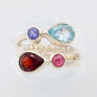 BAGUE PIERRES MULTICOLORES 
Bague en argent...