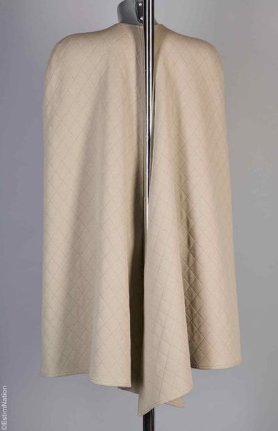 SONIA RYKIEL VINTAGE
CAPE with back slit...
