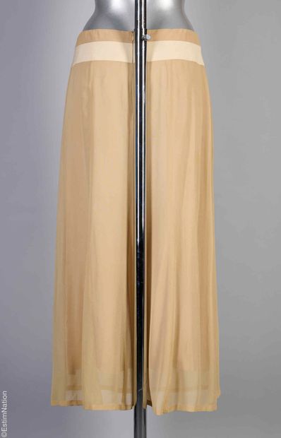 DRIES VAN NOTEN
JUPE en rayon beige, effet...
