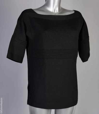 HERMES
TUNIQUE en tricot de laine vierge...