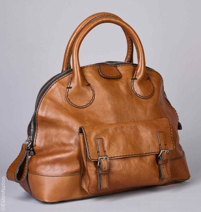 CHLOE CIRCA 2005
SAC DOME de la collection...