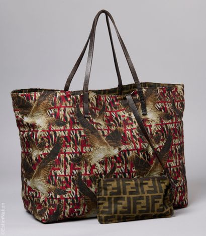 FENDI
CABAS réversible en toile façonnée...
