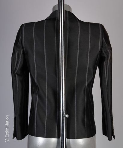 GUCCI CIRCA 2010
VESTE du soir en lainage...