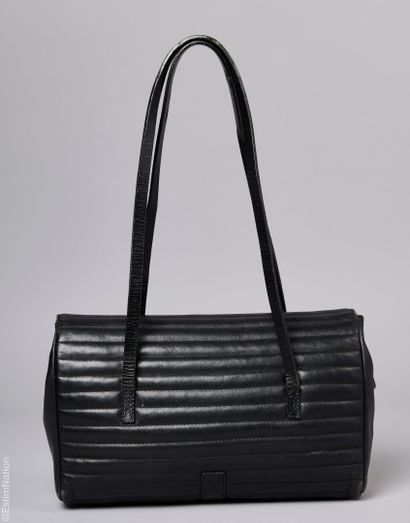 SONIA RYKIEL VINTAGE
SAC à rabat en cuir...