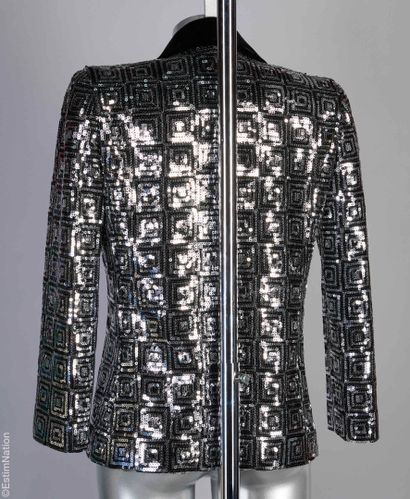 PIERRE CARDIN FIN 1990
VESTE du soir en soie...