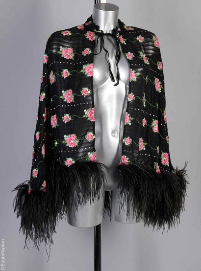 ANONYME VINTAGE
PETITE CAPE façon mantille...