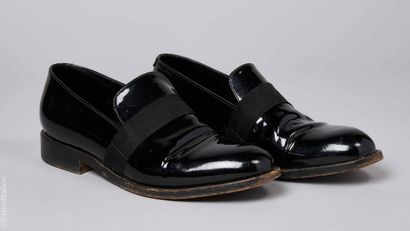 J. M. WESTON
PAIRE DE MOCASSINS en cuir verni...