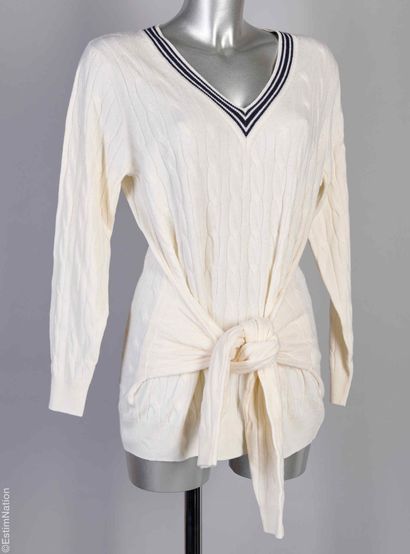 SANDRO
White wool, viscose and cashmere blend...