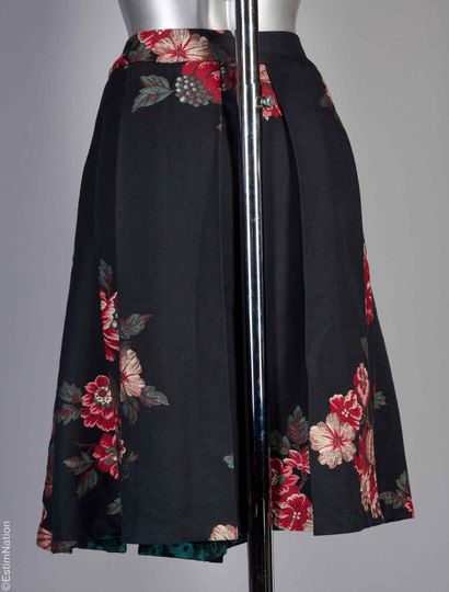 KENZO CIRCA 1997/2002
JUPE évasée à plis...