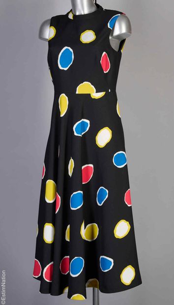 L. K. BENETT
ROBE évasée en crêpe polyester...