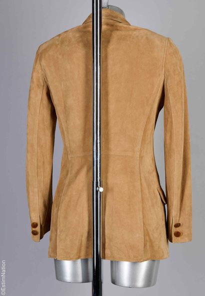 GIANNI VERSACE VINTAGE
VESTE d'inspiration...