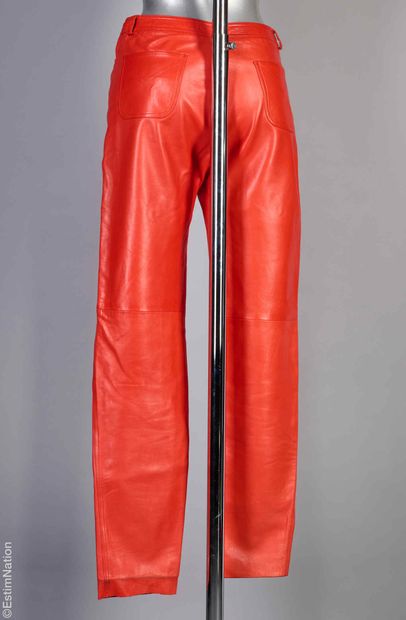 REVILLON (SAMPLE PRESS)
PANTALON in vermilion...