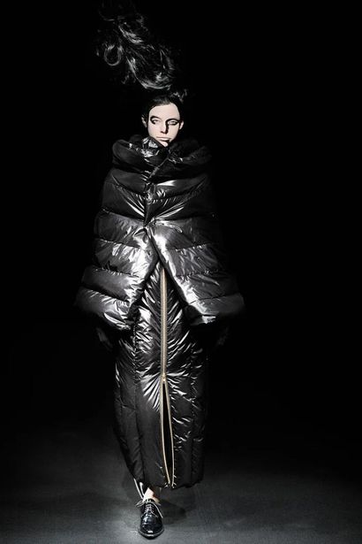 JUNYA WATANABE COMME DES GARCONS (COLLECTION...