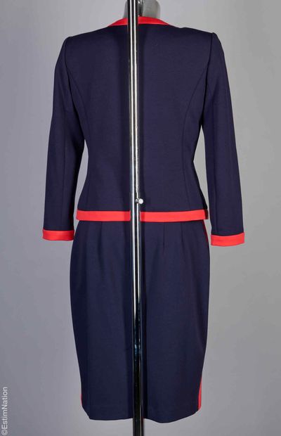 TOMMY HILFIGER
TAILLEUR in navy stretch polyester...