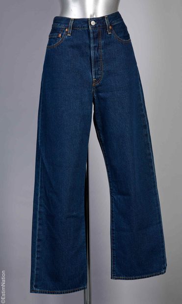 LEVI'S
JEAN 