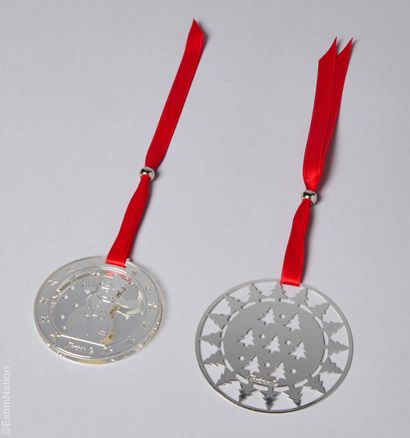 CHRISTOFLE
DEUX ELEMENTS DECORATIFS pour...