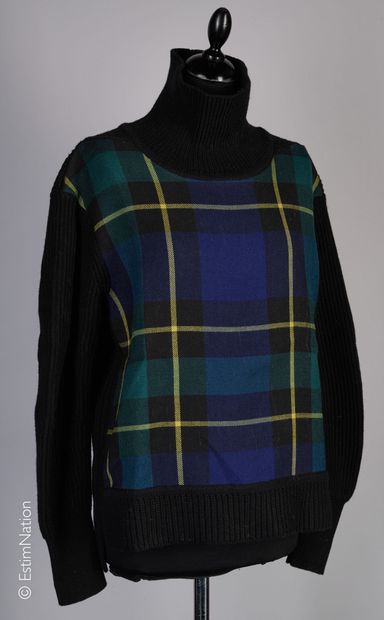 BURBERRY
PULL en tricot de cachemire et laine...
