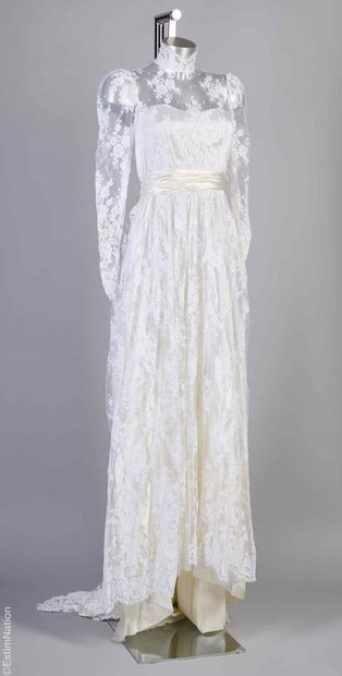 ANONYME VINTAGE
ROBE DE MARIEE en satin et...