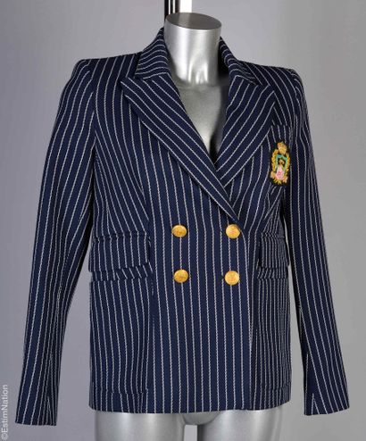 DMN
BLAZER en laine vierge marine façonné...