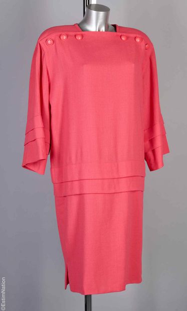 NINA RICCI CIRCA 1980/90
ROBE oversize en...