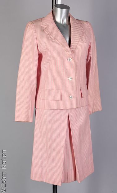 PIERRE BALMAIN PARIS CIRCA 1960
ENSEMBLE...