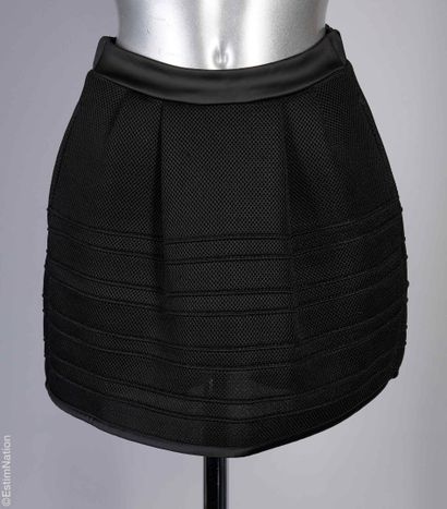 MAJE
TWO skater SKIRTS: the first in stretch...