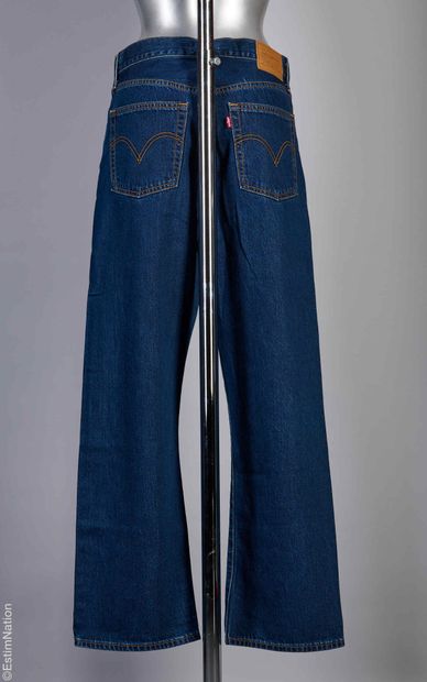 LEVI'S
JEAN 