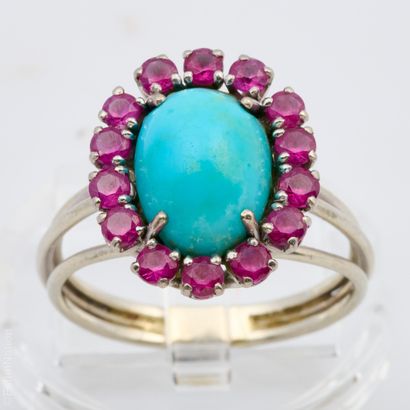 BAGUE TURQUOISE ET RUBIS
Bague en or gris...
