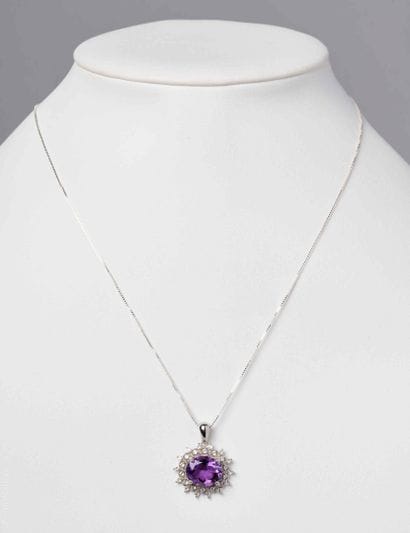COLLIER AMETHYSTE TOPAZES
Collier en argent...