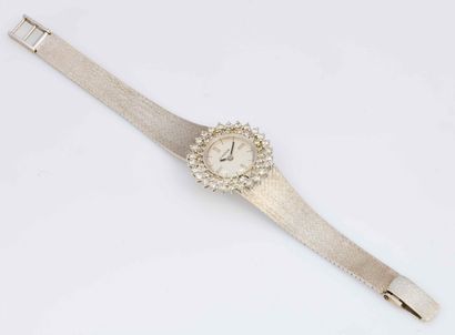 LE MONDE 
Montre de dame en or gris 18K (750/°°)...