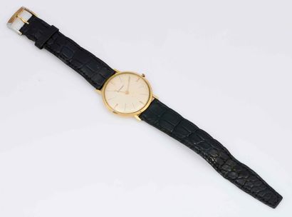 LONGINES
Montre bracelet extra plate, boitier...
