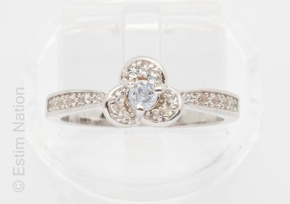 BAGUE ARGENT ET SAPHIR
Bague en argent (...