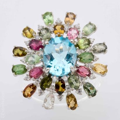 BAGUE TOPAZES TOURMALINES
Importante bague...