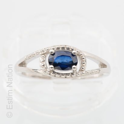 BAGUE ARGENT ET SAPHIR
Bague en argent (...