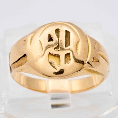 LOTS D'ALLIANCES ET BAGUE EN OR JAUNE
Lot...