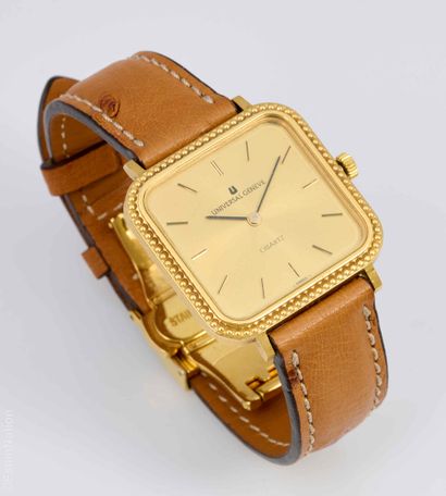 UNIVERSAL GENEVE 
Montre bracelet en métal...