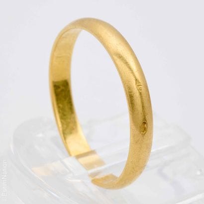 LOTS D'ALLIANCES ET BAGUE EN OR JAUNE
Lot...