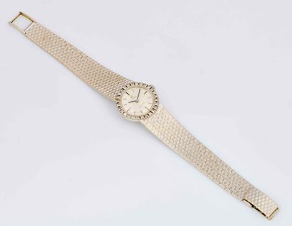 OMEGA 
Montre de dame en or gris 18K (750/°°),...