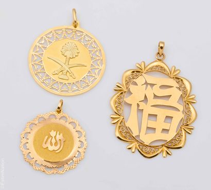 TROIS PENDENTIF EN OR JAUNE
Lot en or jaune...